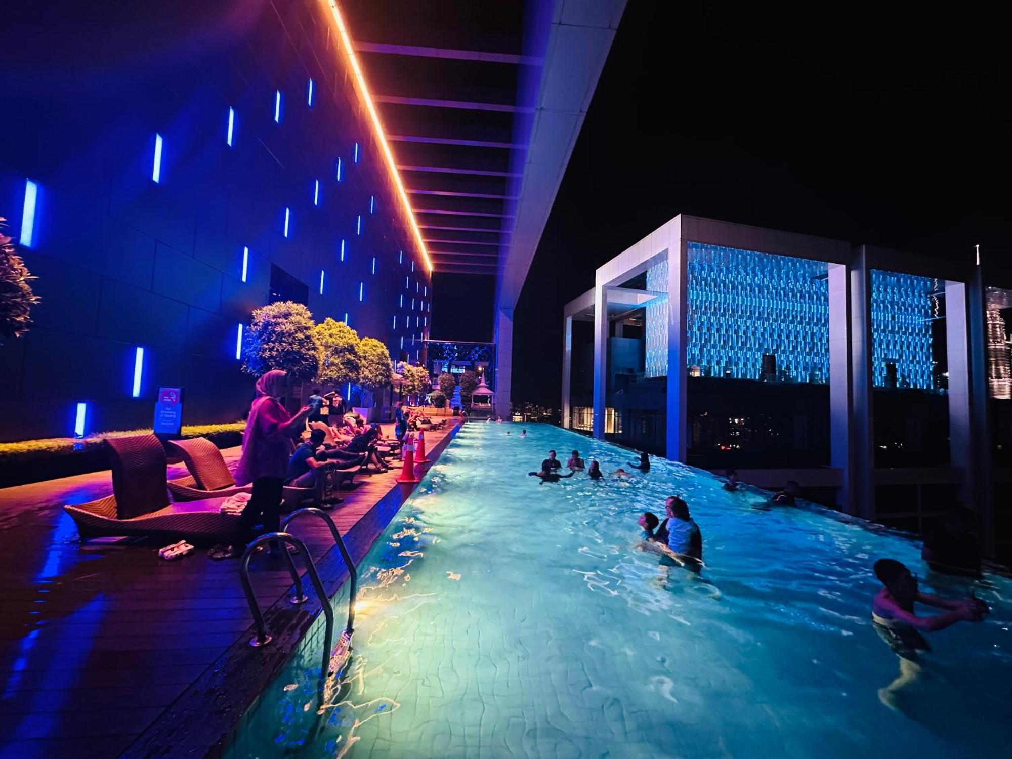 Platinum Klcc By Neptune House Kuala Lumpur Exterior photo